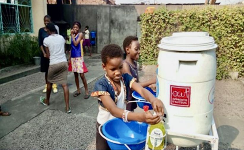 Lavage des mains, une des mesures barrières.